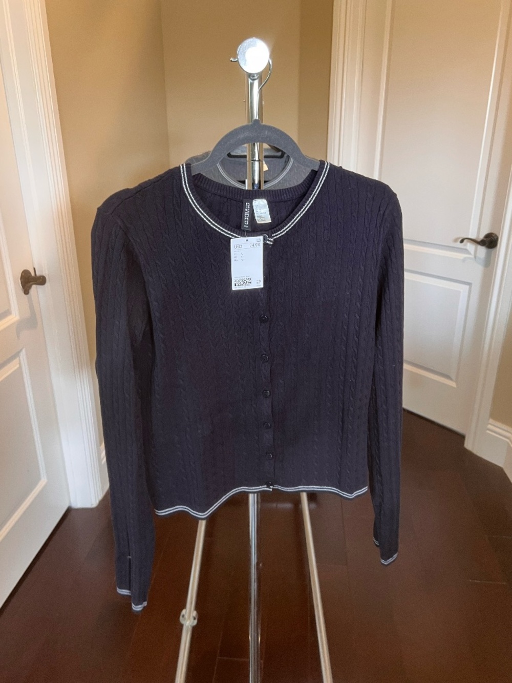 Blue Cable Knit Button-Up Sweater – Size Large – New with Tags